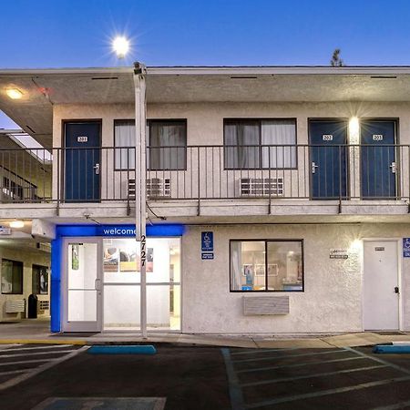 Motel 6-Bakersfield, Ca - South מראה חיצוני תמונה