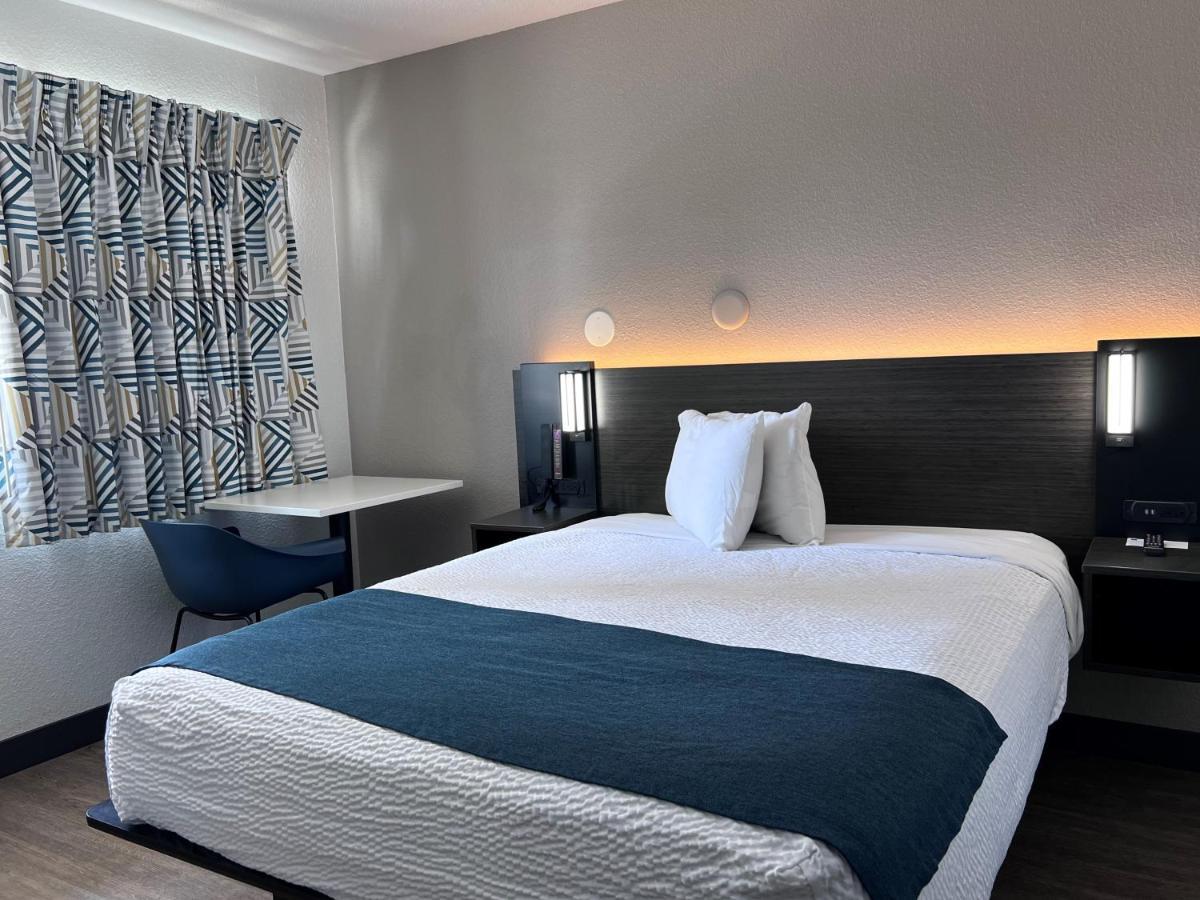 Motel 6-Bakersfield, Ca - South מראה חיצוני תמונה