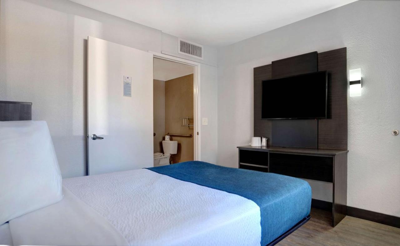 Motel 6-Bakersfield, Ca - South מראה חיצוני תמונה