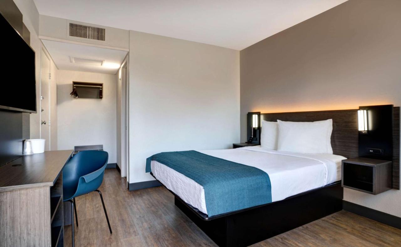 Motel 6-Bakersfield, Ca - South מראה חיצוני תמונה